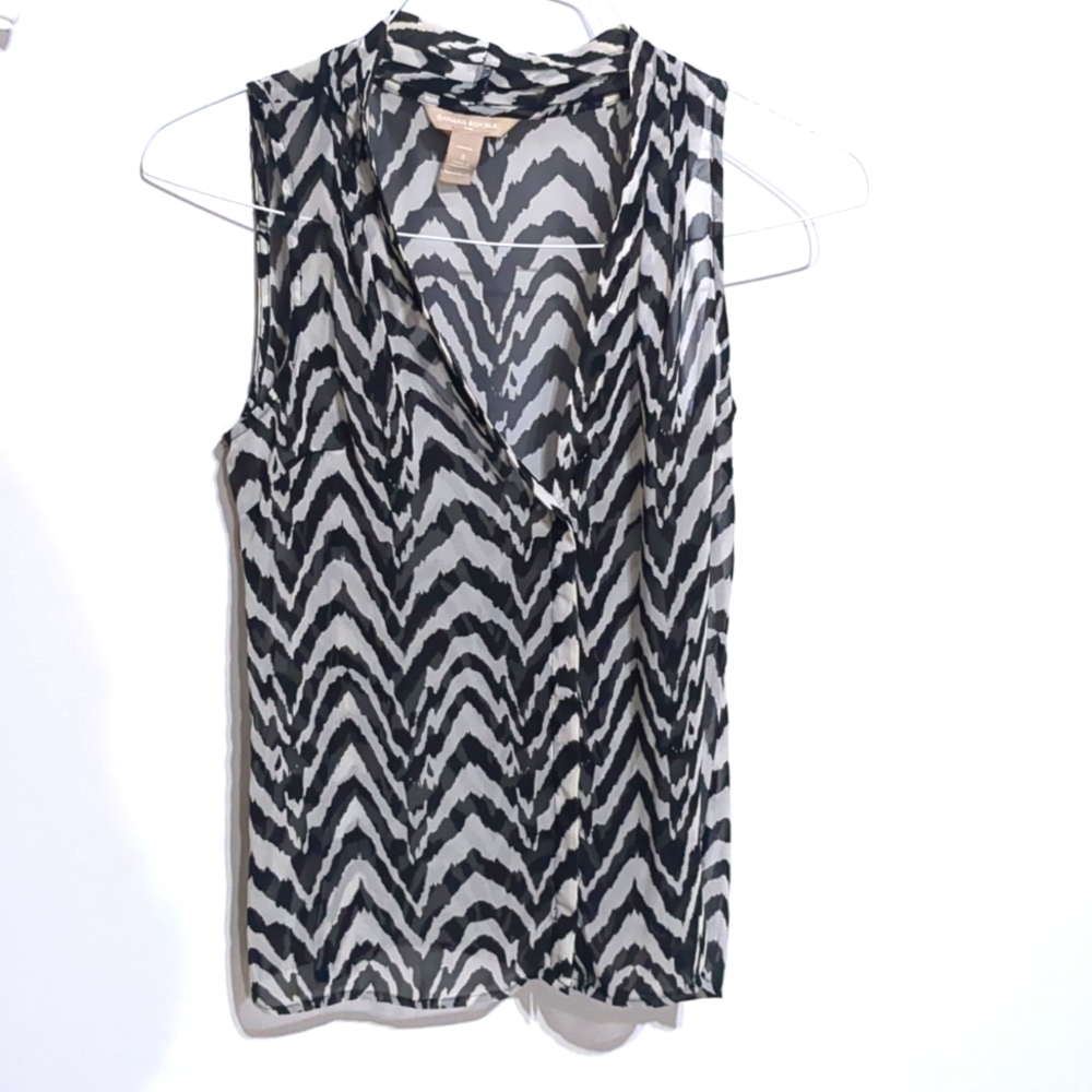 Sleeveless top
